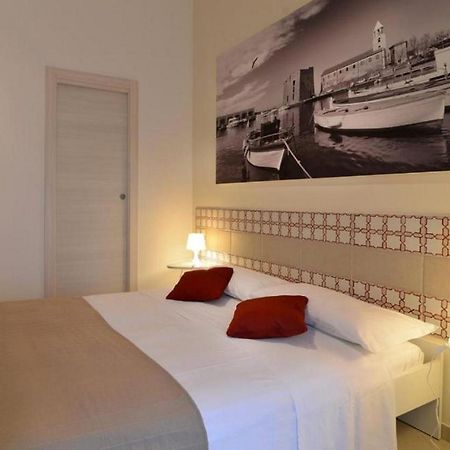 Santi E Saraceni Rooms Салерно Екстериор снимка