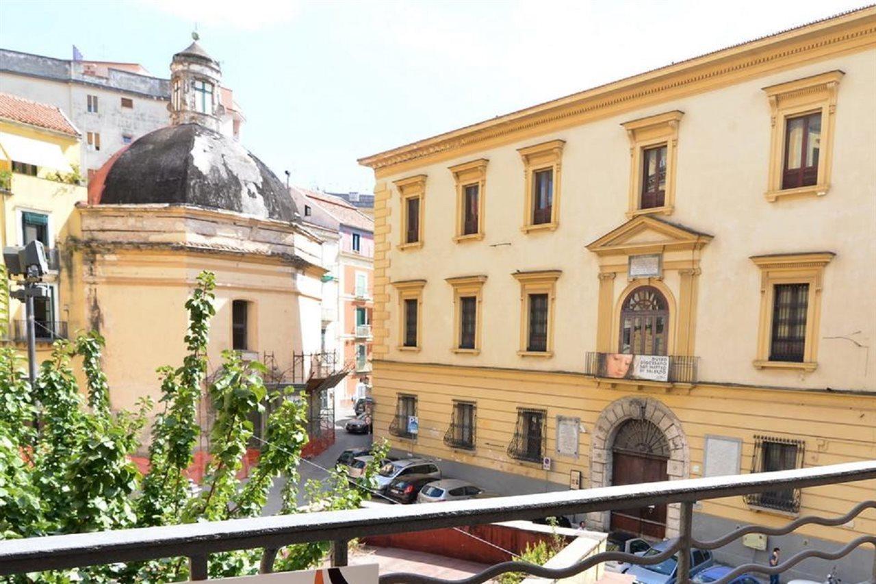 Santi E Saraceni Rooms Салерно Екстериор снимка