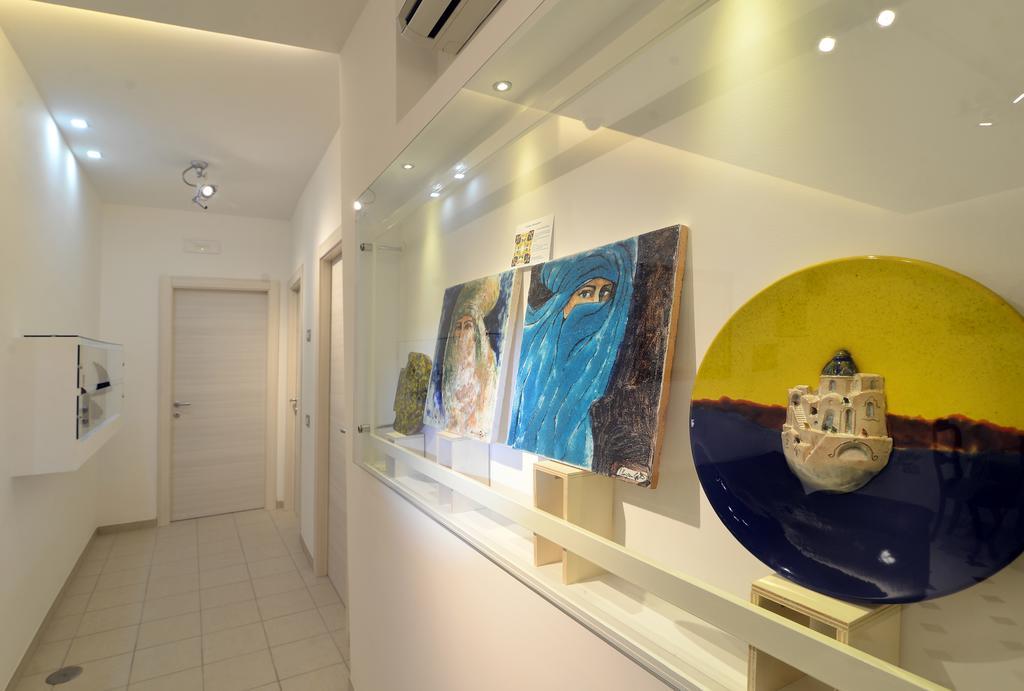 Santi E Saraceni Rooms Салерно Екстериор снимка