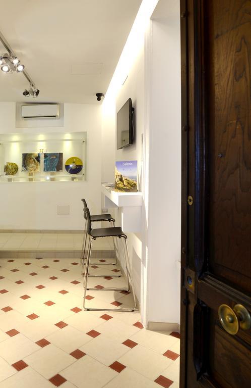 Santi E Saraceni Rooms Салерно Екстериор снимка