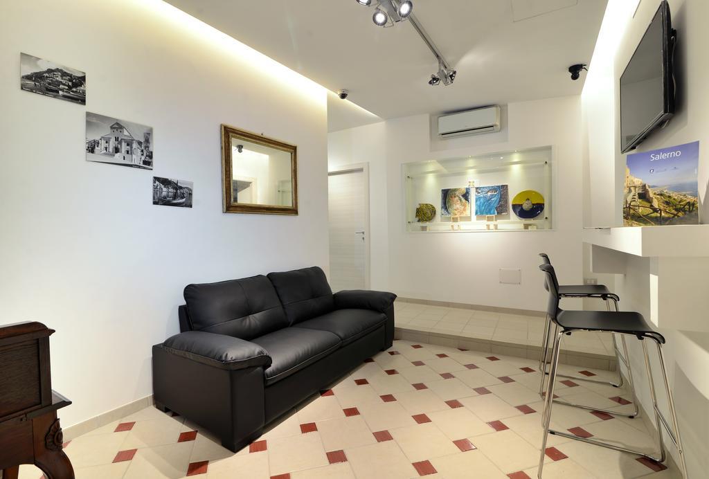 Santi E Saraceni Rooms Салерно Екстериор снимка