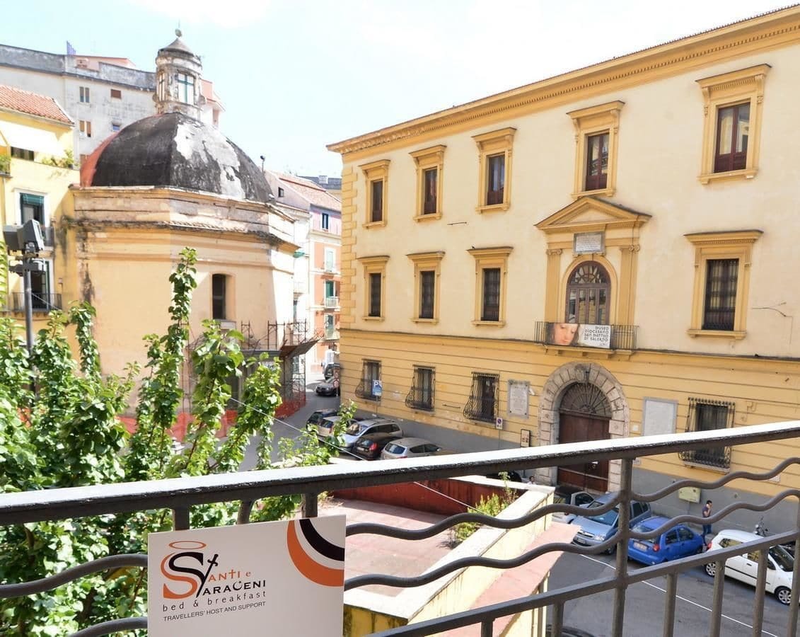 Santi E Saraceni Rooms Салерно Екстериор снимка